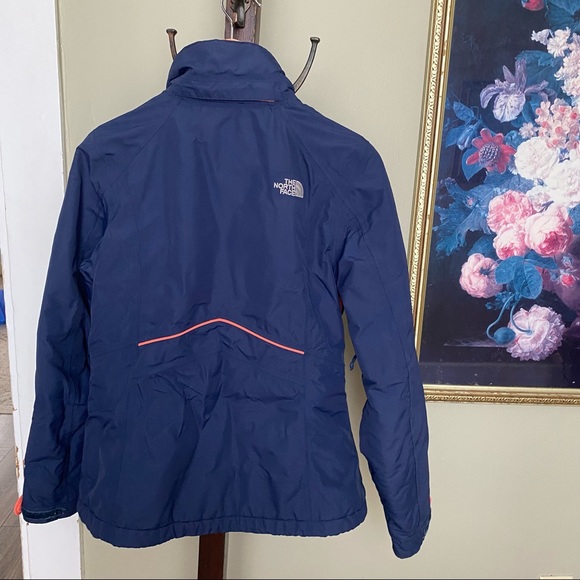 The North Face Blue and Orange Winter Jacket - Picture 2 of 10